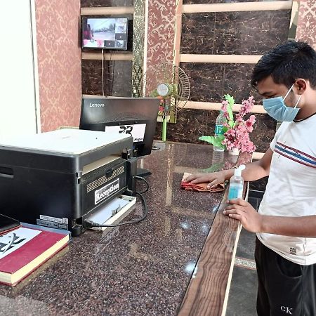 Hotel Prakash Regency Hapur 外观 照片