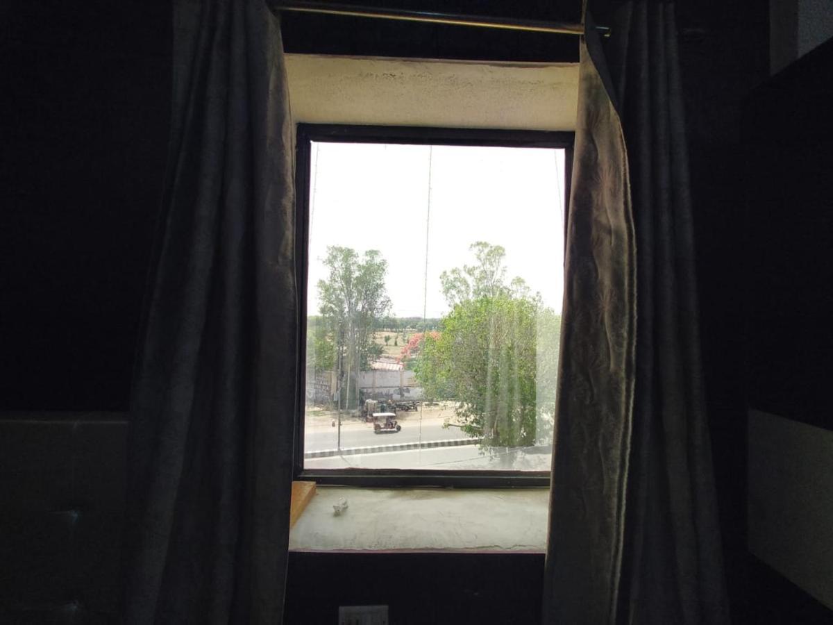 Hotel Prakash Regency Hapur 外观 照片