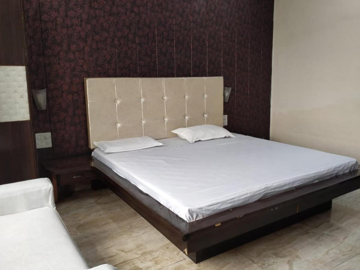 Hotel Prakash Regency Hapur 外观 照片