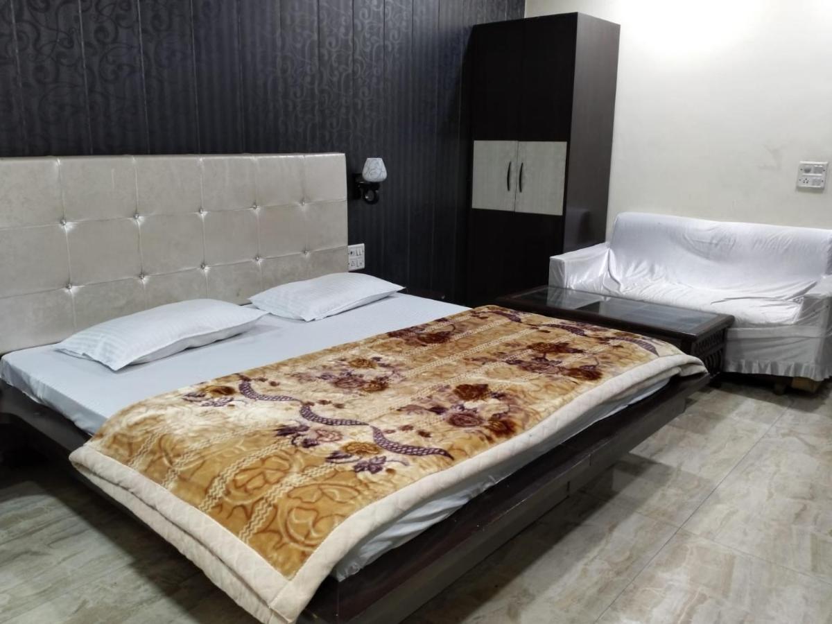 Hotel Prakash Regency Hapur 外观 照片