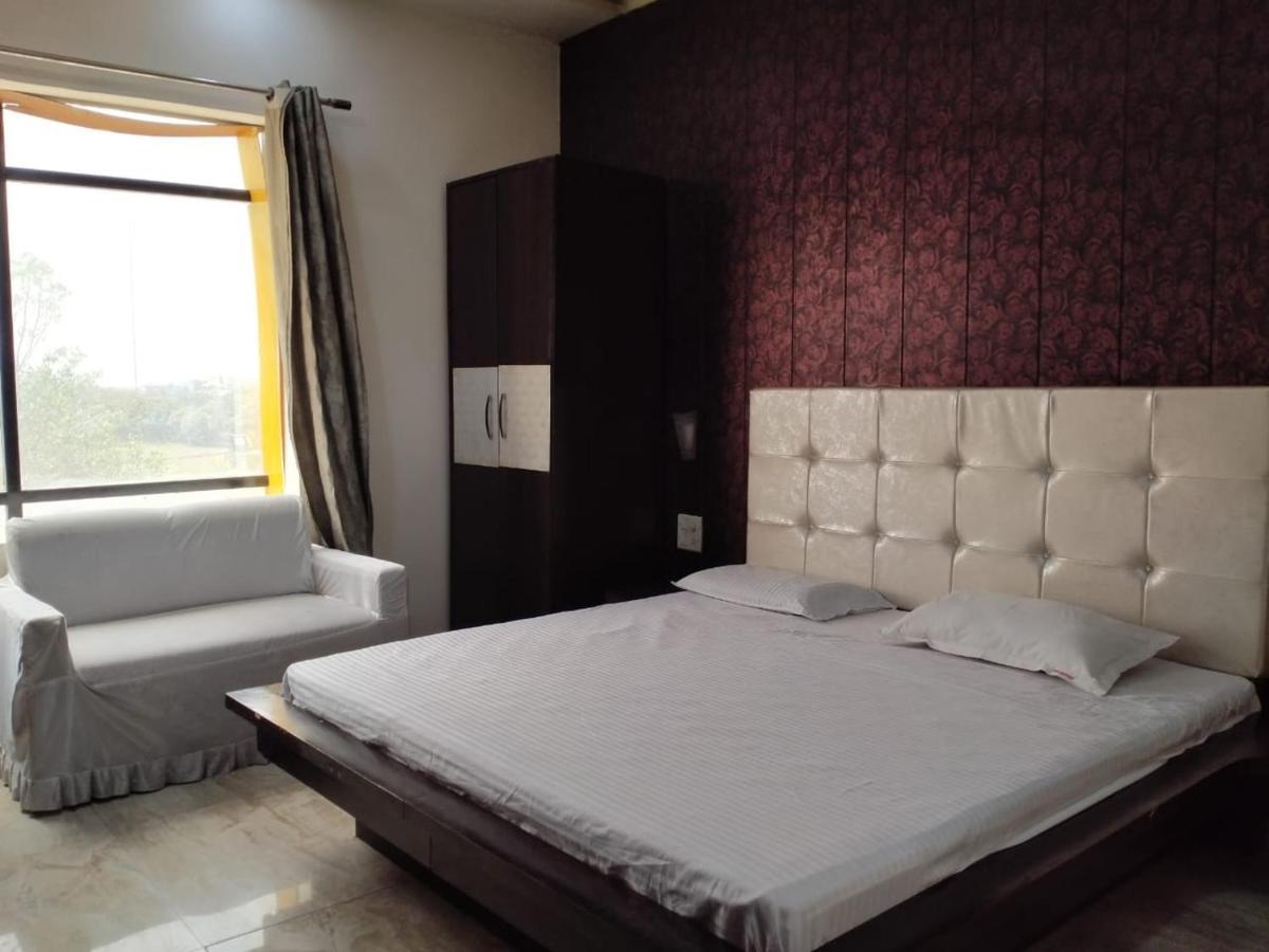 Hotel Prakash Regency Hapur 外观 照片