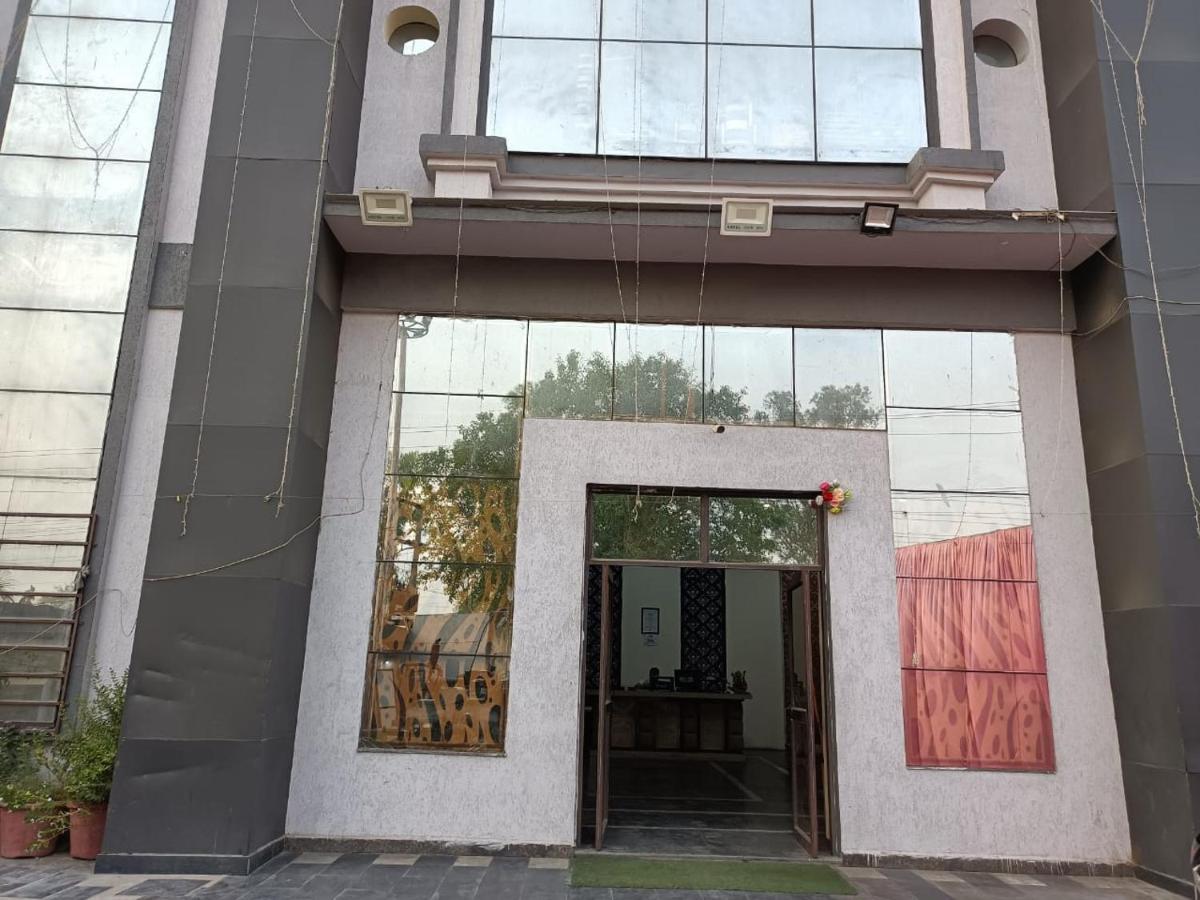 Hotel Prakash Regency Hapur 外观 照片